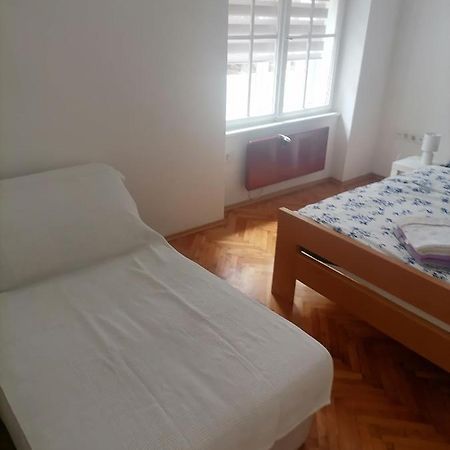 Apartman Semren Lejlighed Zagreb Eksteriør billede